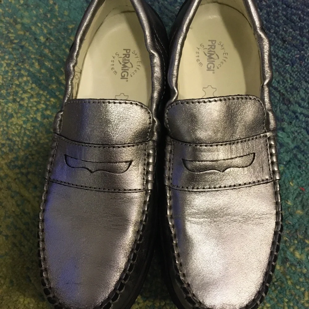 Brand New! Silver Penny Loafers - EU size 37 (Ladies 7, Girls 5) Rubber Soles